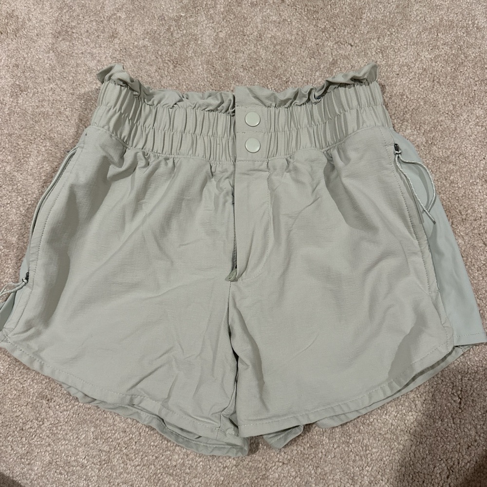 High Waist Ruffled Athletic Shorts - green
